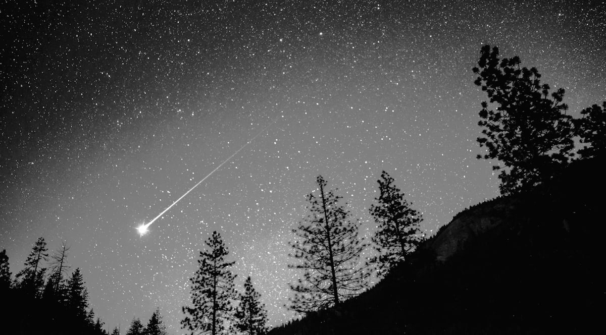 Stjärnskott på himlen